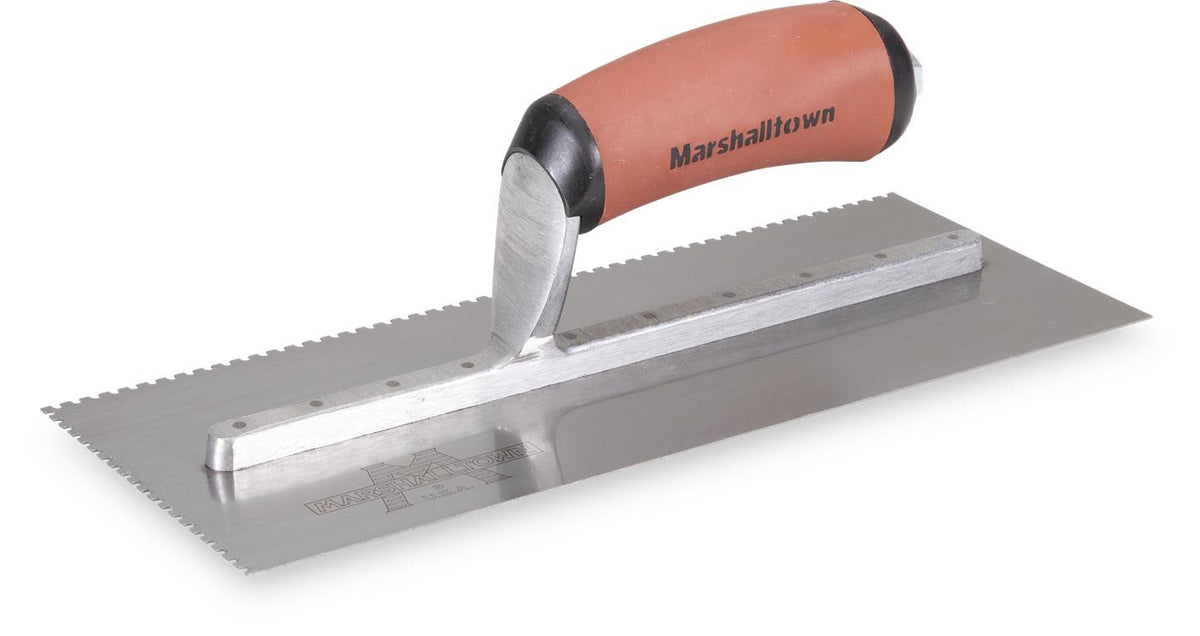 Truelle crantée Marshalltown 704SD, 11 x 4-1/2 po, encoche en U 3/32 po