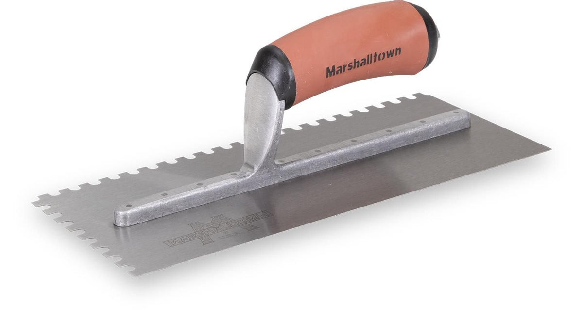 Truelle crantée Marshalltown 718SD, 11 x 4-1/2 po, encoche en U 1/4 po